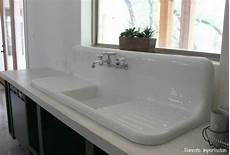 Wall Mounted Sink Mixer